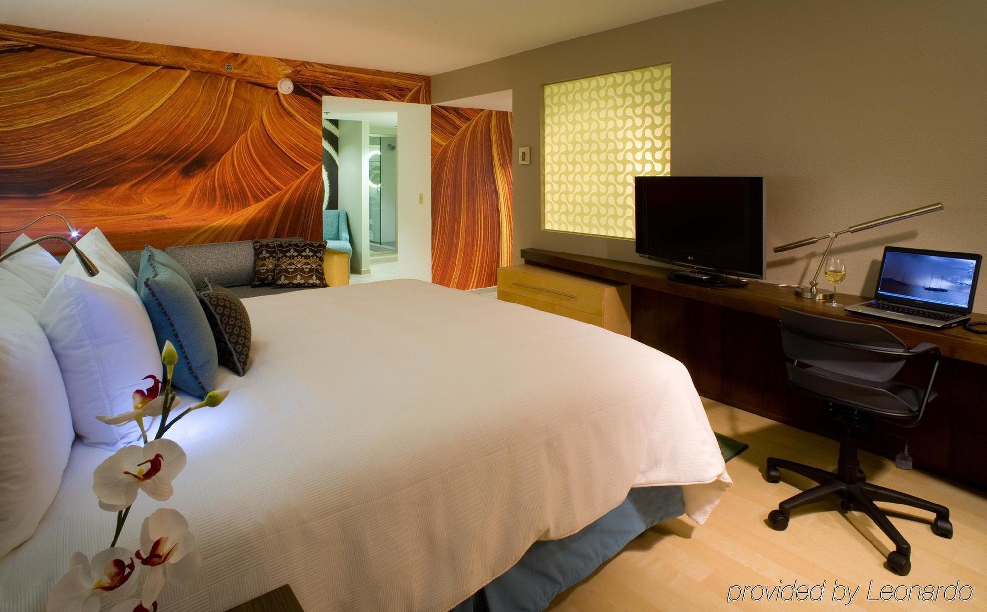 Aloft 3* Scottsdale