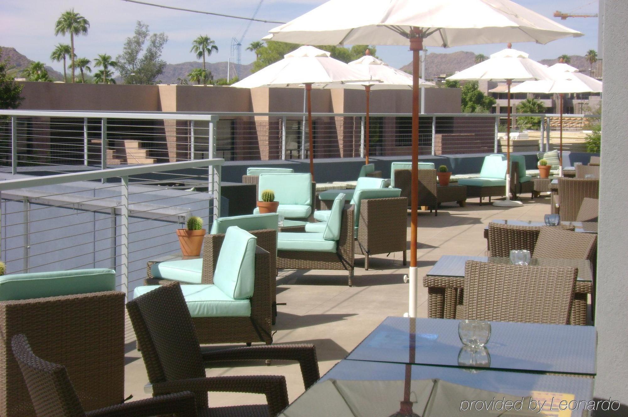 Aloft Hotel 3*